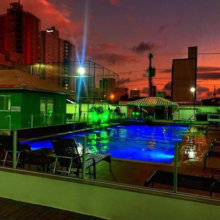 Liara Picarras: Praia, Beto Carrero E Muito Mais Exterior foto
